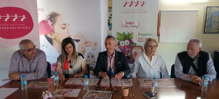 La Ruta del Vino Ribera del Duero presenta su juego de mesa "Asalto en la viña"